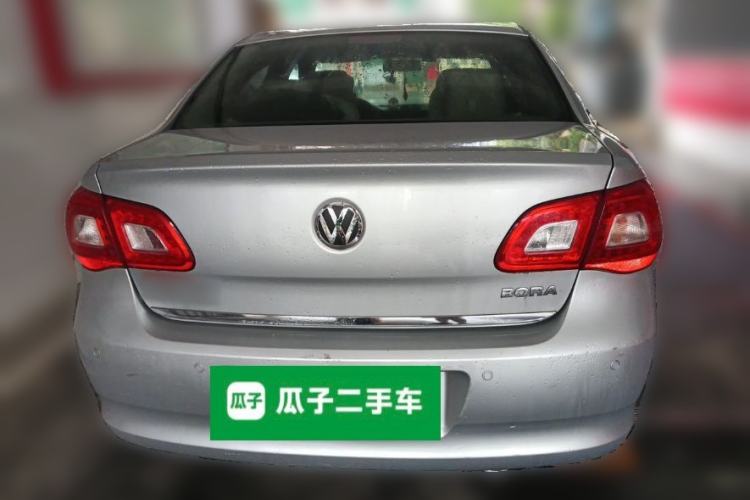 Used Volkswagen Bora 2011 1.6L Manual Comfort Version Rear