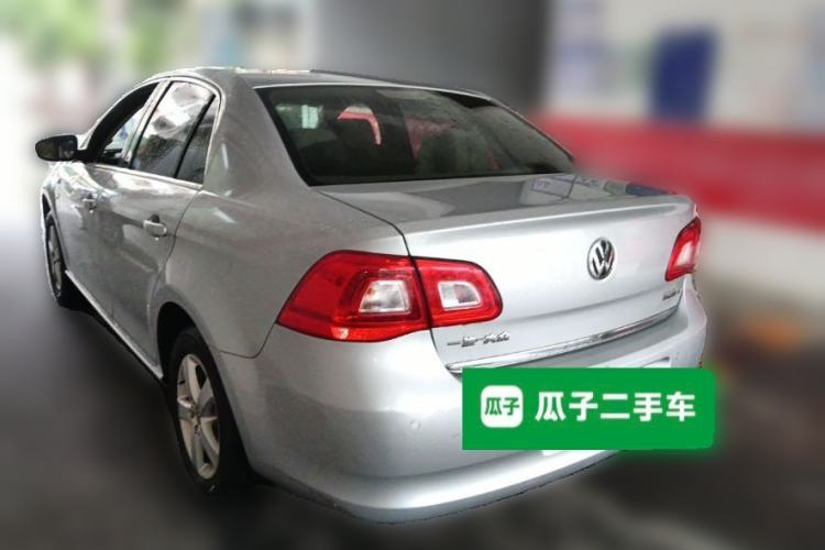 Used Volkswagen Bora 2011 1.6L Manual Comfort Version Rear Left 45 Deg