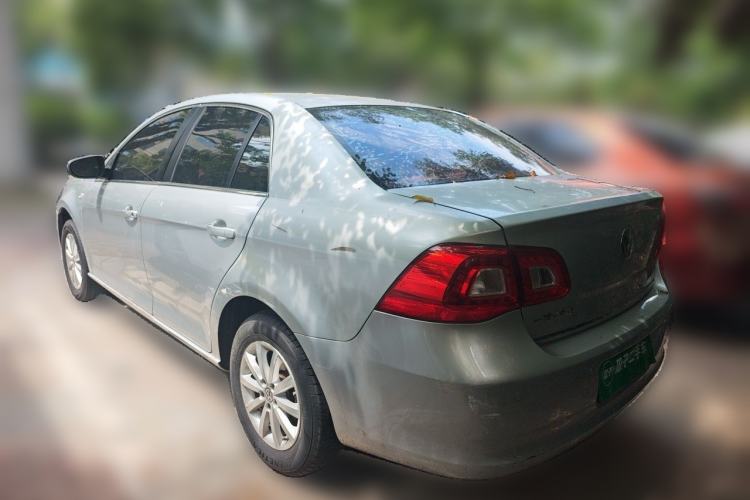 Used Volkswagen Bora 2011 1.6L Manual Comfort Version Rear Left 45 Deg