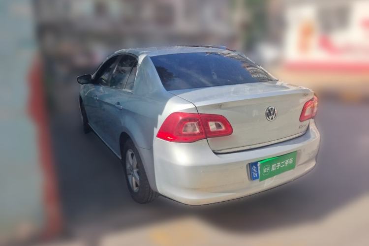 Used Volkswagen Bora 2011 1.6L Automatic Comfort Model Rear Left 45 Deg