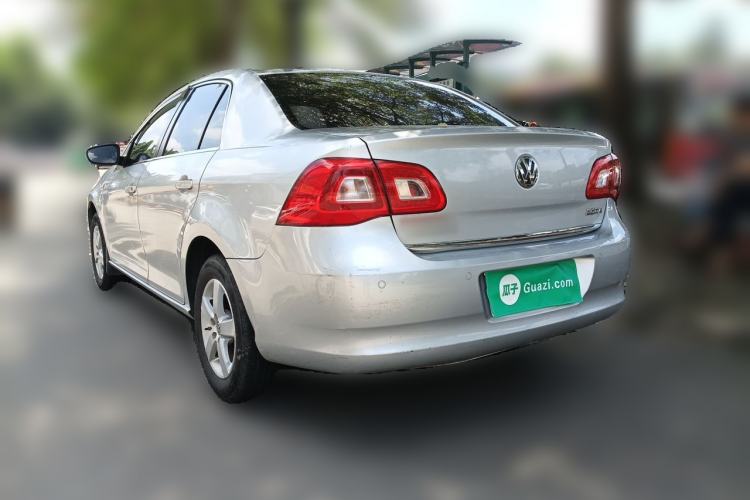 Used Volkswagen Bora 2011 1.6L Manual Comfort Version Rear Left 45 Deg