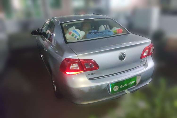 Used Volkswagen Bora 2011 1.6L Automatic Comfort Model Rear Left 45 Deg