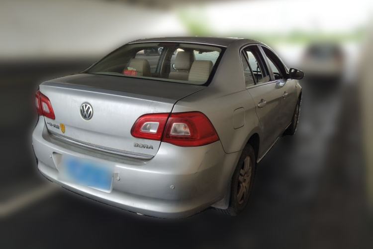 Used Volkswagen Bora 2011 1.6L Automatic Fashion Edition Rear Right 45 Deg