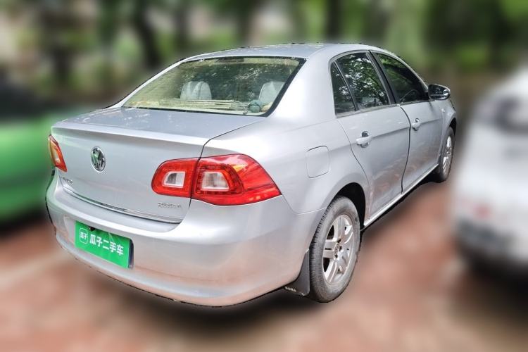 Used Volkswagen Bora 2011 1.6L Automatic Fashion Edition Rear Right 45 Deg