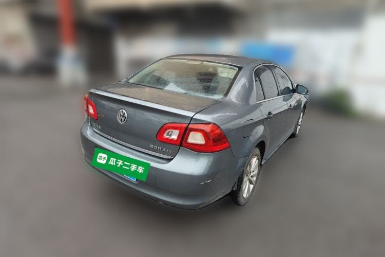 Used Volkswagen Bora 2011 1.4T Manual Comfort Model Rear Right 45 Deg