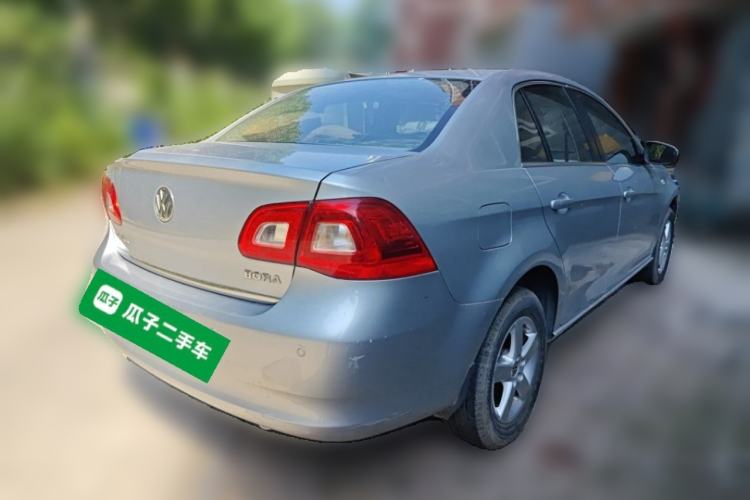 Used Volkswagen Bora 2011 1.6L Automatic Fashion Edition Rear Right 45 Deg