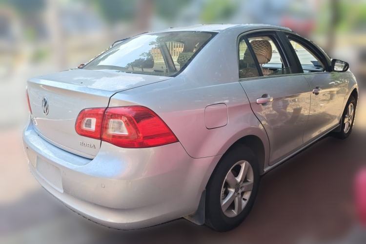 Used Volkswagen Bora 2011 1.6L Automatic Fashion Edition Rear Right 45 Deg