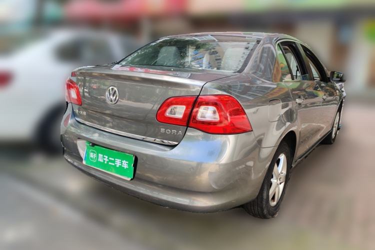 Used Volkswagen Bora 2011 1.6L Automatic Comfort Model Rear Right 45 Deg