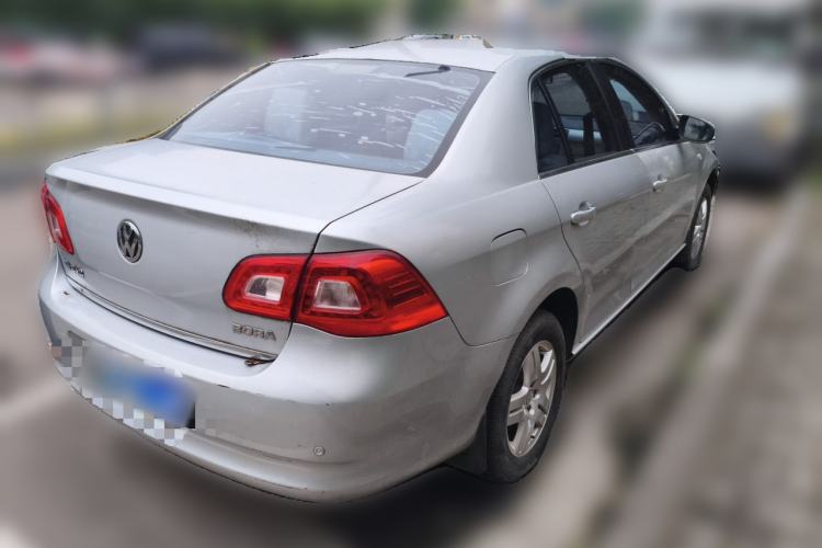 Used Volkswagen Bora 2011 1.6L Automatic Fashion Edition Rear Right 45 Deg