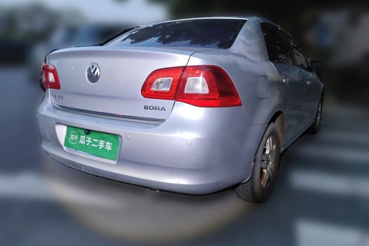Used Volkswagen Bora 2011 1.6L Automatic Fashion Edition Rear Right 45 Deg