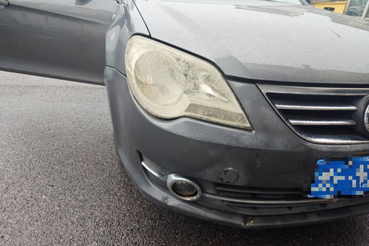 Used Volkswagen Bora 2011 1.4T Manual Comfort Model Right Front Headlight