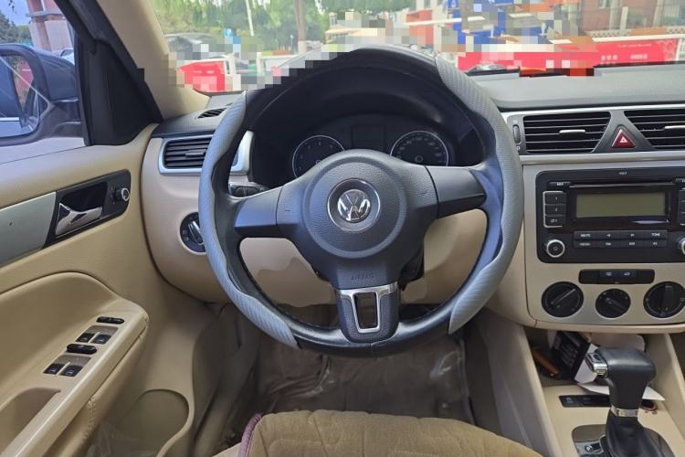 Used Volkswagen Bora 2011 1.4T Automatic Comfort Model Steering Wheel