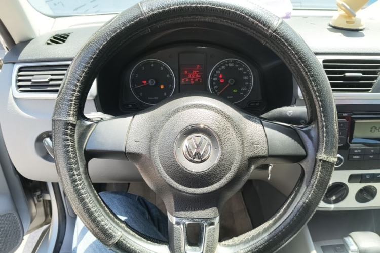 Used Volkswagen Bora 2011 1.6L Automatic Comfort Model Steering Wheel