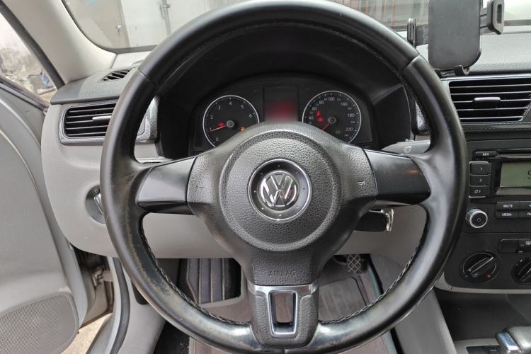 Used Volkswagen Bora 2011 1.6L Automatic Comfort Model Steering Wheel