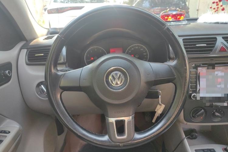Used Volkswagen Bora 2011 1.6L Manual Comfort Version Steering Wheel