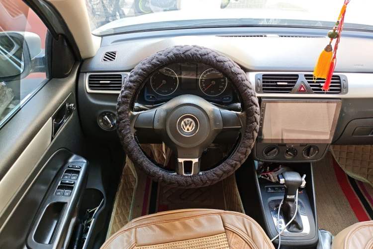 Used Volkswagen Bora 2011 1.4T Automatic Comfort Model Steering Wheel
