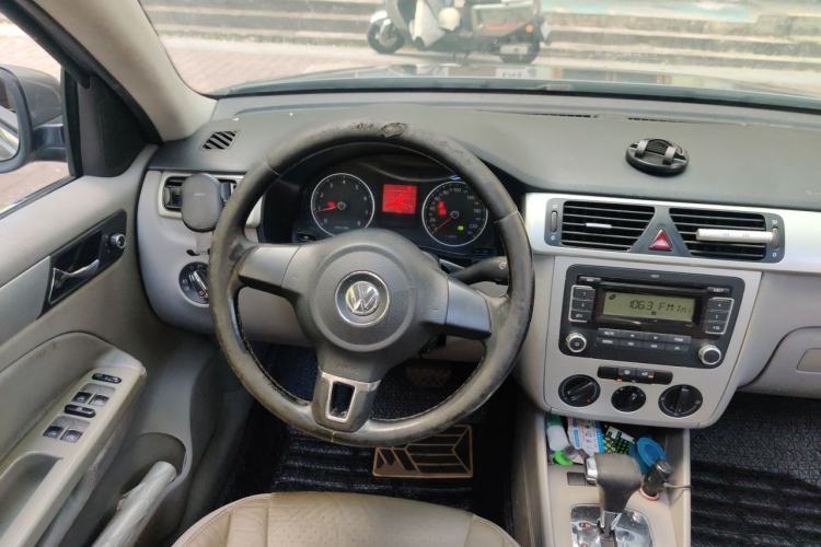 Used Volkswagen Bora 2011 1.6L Automatic Comfort Model Steering Wheel