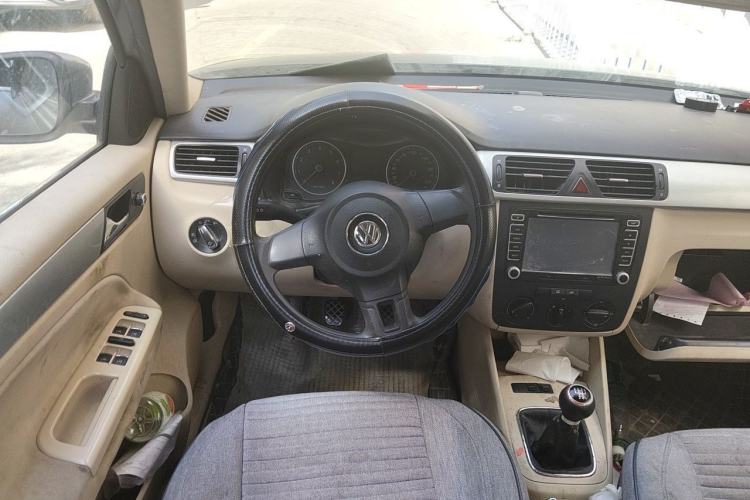 Used Volkswagen Bora 2011 1.6L Manual Fashion Edition Steering Wheel