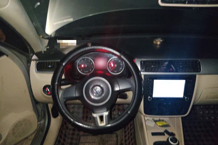 Used Volkswagen Bora 2011 1.6L Manual Fashion Edition Steering Wheel