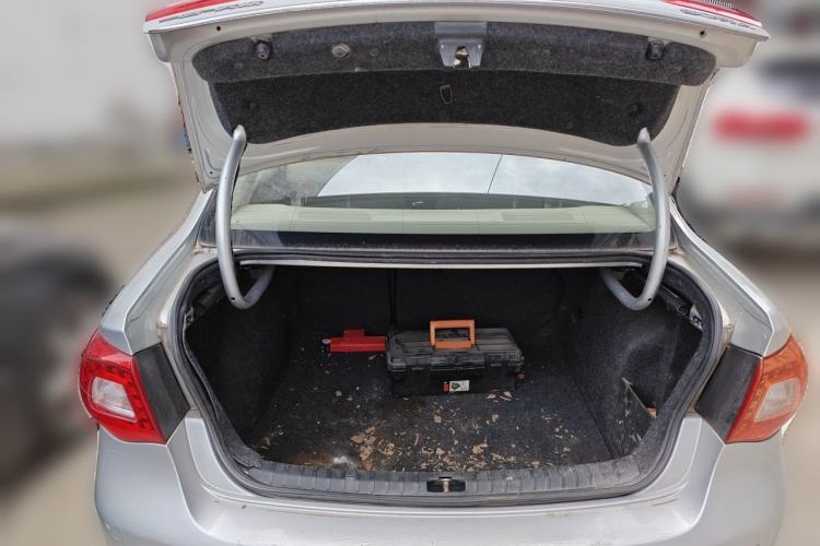 Used Volkswagen Bora 2011 1.6L Automatic Comfort Model Trunk