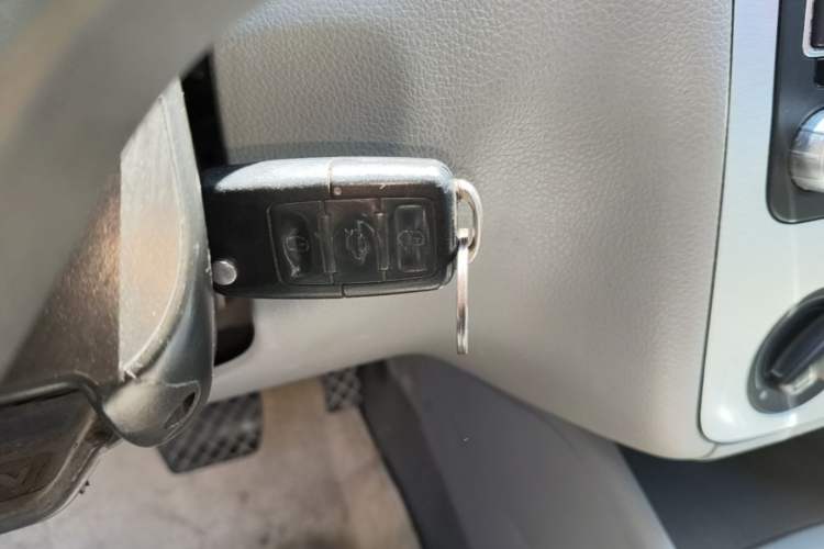 Used Volkswagen Bora 2011 1.6L Automatic Comfort Model Vehicle Key