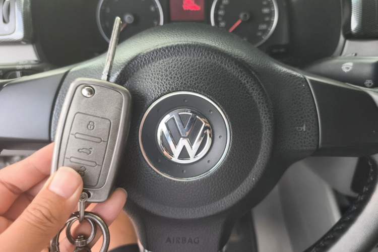 Used Volkswagen Bora 2011 1.6L Automatic Comfort Model Vehicle Key