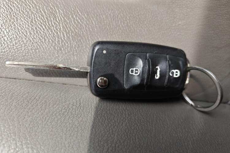 Used Volkswagen Bora 2011 1.6L Automatic Comfort Model Vehicle Key