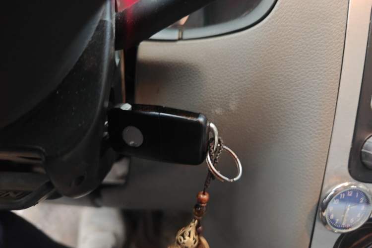 Used Volkswagen Bora 2011 1.6L Automatic Fashion Edition Vehicle Key