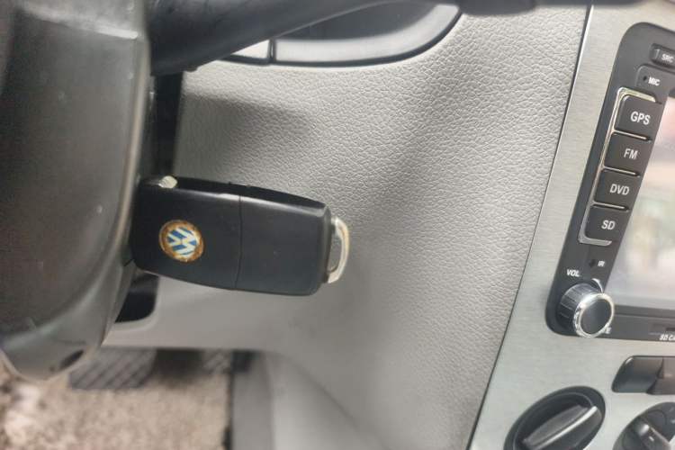 Used Volkswagen Bora 2011 1.6L Automatic Comfort Model Vehicle Key