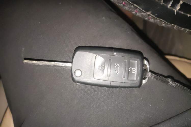 Used Volkswagen Bora 2011 1.6L Automatic Comfort Model Vehicle Key