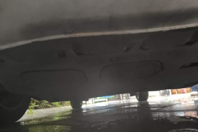 Used Volkswagen Bora 2011 1.4T MT Sportline Chassis Front