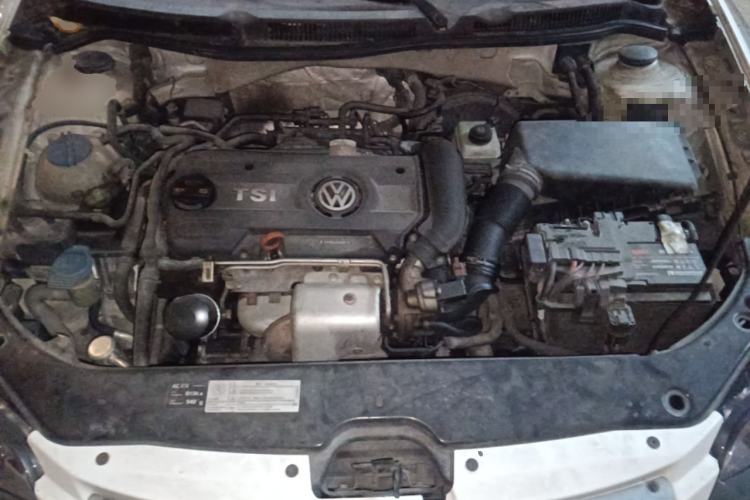 Used Volkswagen Bora 2011 1.4T AT Sportline Engine Bay