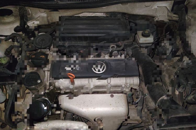 Used Volkswagen Bora 2011 1.6L Automatic Comfort Model Engine Bay