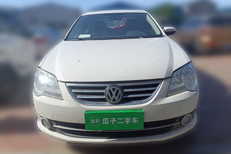 Used Volkswagen Bora 2011 1.6L Manual Comfort Version Front