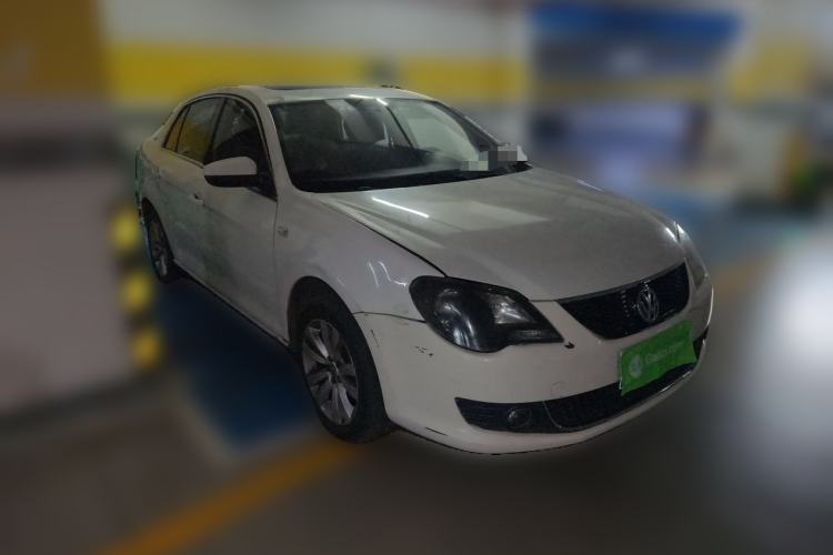 Used Volkswagen Bora 2011 1.4T Manual Comfort Model Front Right 45 Deg