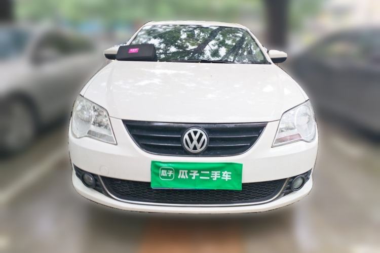 Used Volkswagen Bora 2011 1.6L Manual Fashion Edition Front
