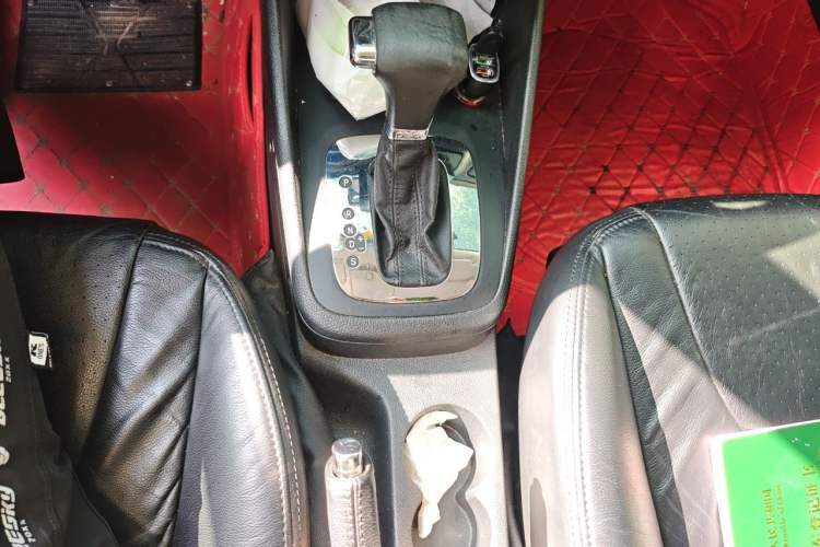 Used Volkswagen Bora 2011 1.4T Automatic Comfort Model Gear Lever