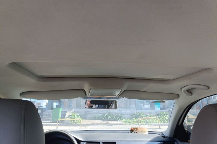 Used Volkswagen Bora 2011 1.6L Manual Comfort Version Headliner