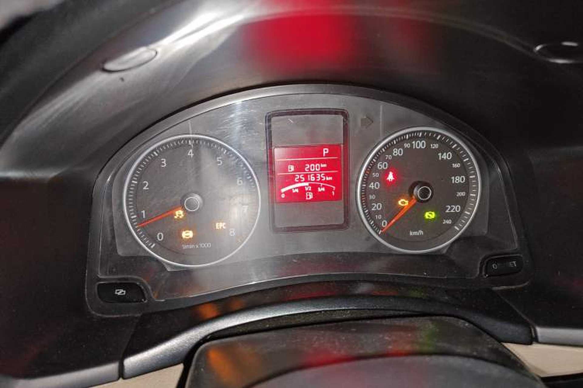 Used Volkswagen Bora 2011 1.4T Automatic Comfort Model Instrument Cluster