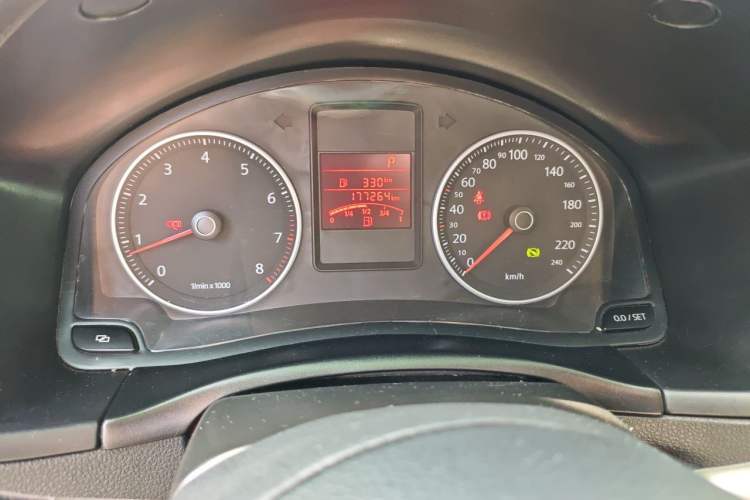 Used Volkswagen Bora 2011 1.4T Automatic Comfort Model Instrument Cluster
