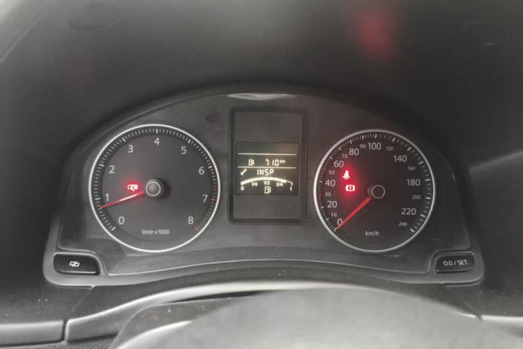 Used Volkswagen Bora 2011 1.4T MT Sportline Instrument Cluster
