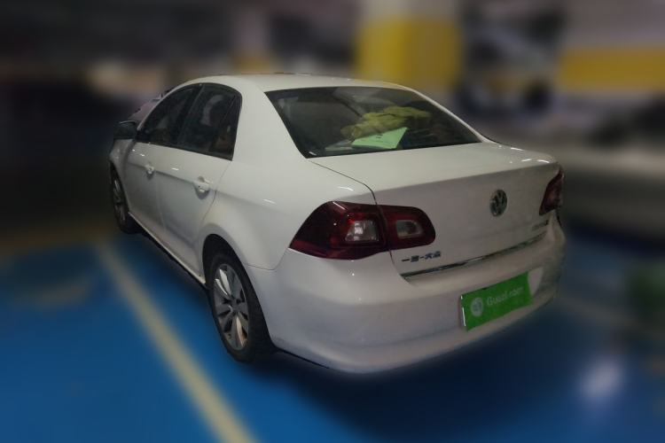 Used Volkswagen Bora 2011 1.4T Manual Comfort Model Rear Left 45 Deg
