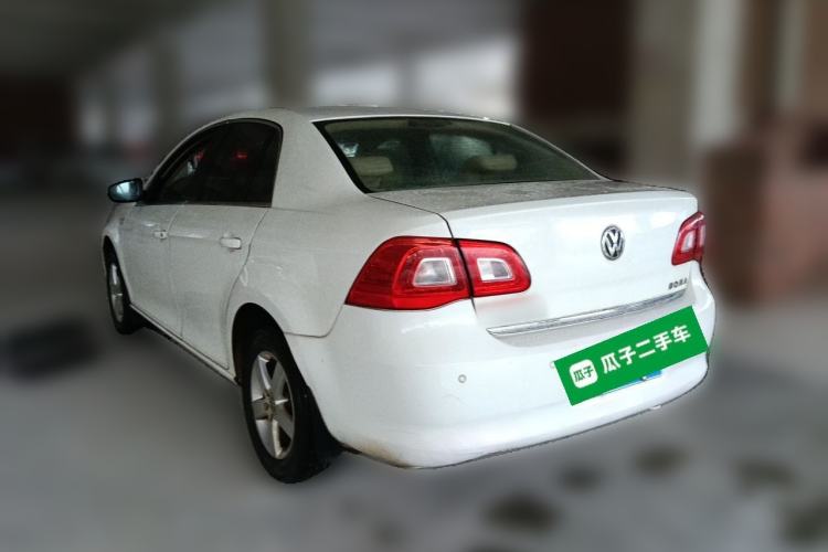 Used Volkswagen Bora 2011 1.6L Manual Fashion Edition Rear Left 45 Deg