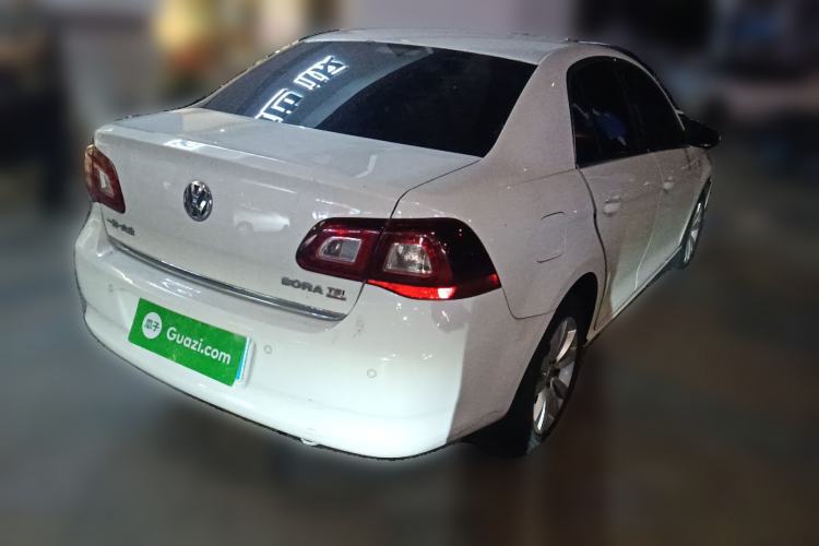 Used Volkswagen Bora 2011 1.4T AT Sportline Rear Right 45 Deg