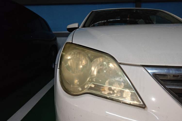 Used Volkswagen Bora 2011 1.4T Automatic Comfort Model Right Front Headlight