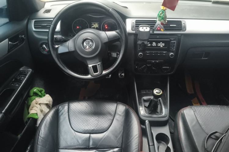Used Volkswagen Bora 2011 1.4T MT Sportline Steering Wheel