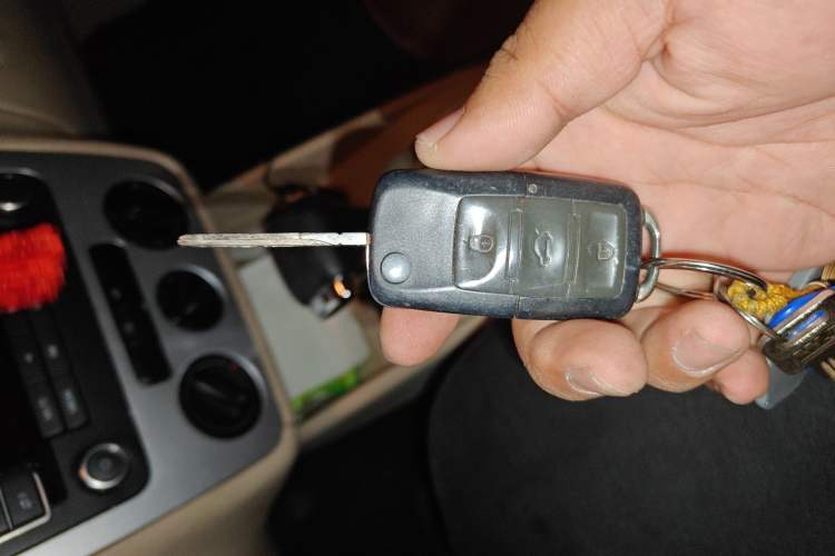 Used Volkswagen Bora 2011 1.4T Automatic Comfort Model Vehicle Key