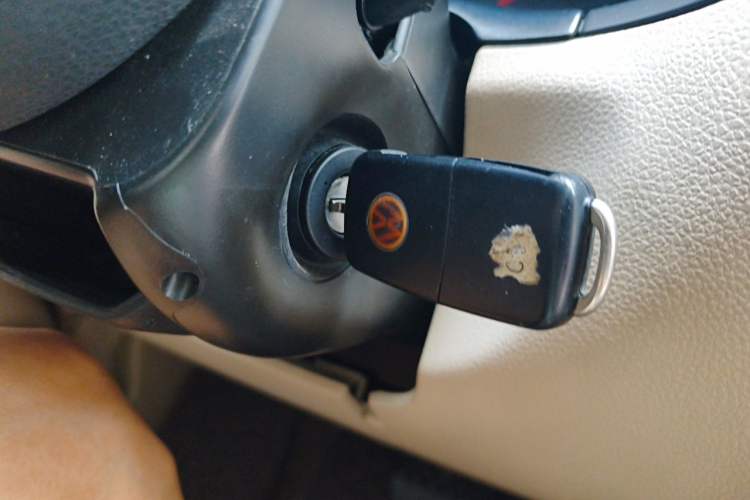 Used Volkswagen Bora 2011 1.6L Automatic Comfort Model Vehicle Key