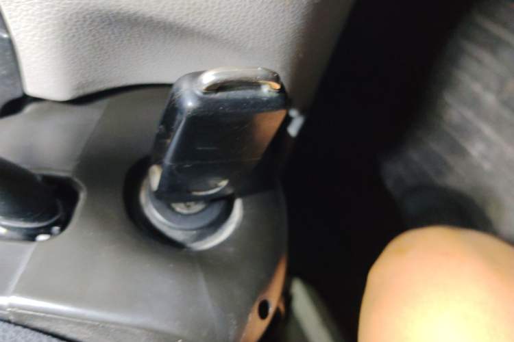 Used Volkswagen Bora 2011 1.6L Automatic Comfort Model Vehicle Key
