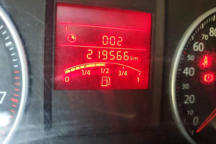 Used Volkswagen Bora 2011 1.6L Manual Fashion Edition Odometer Close Up